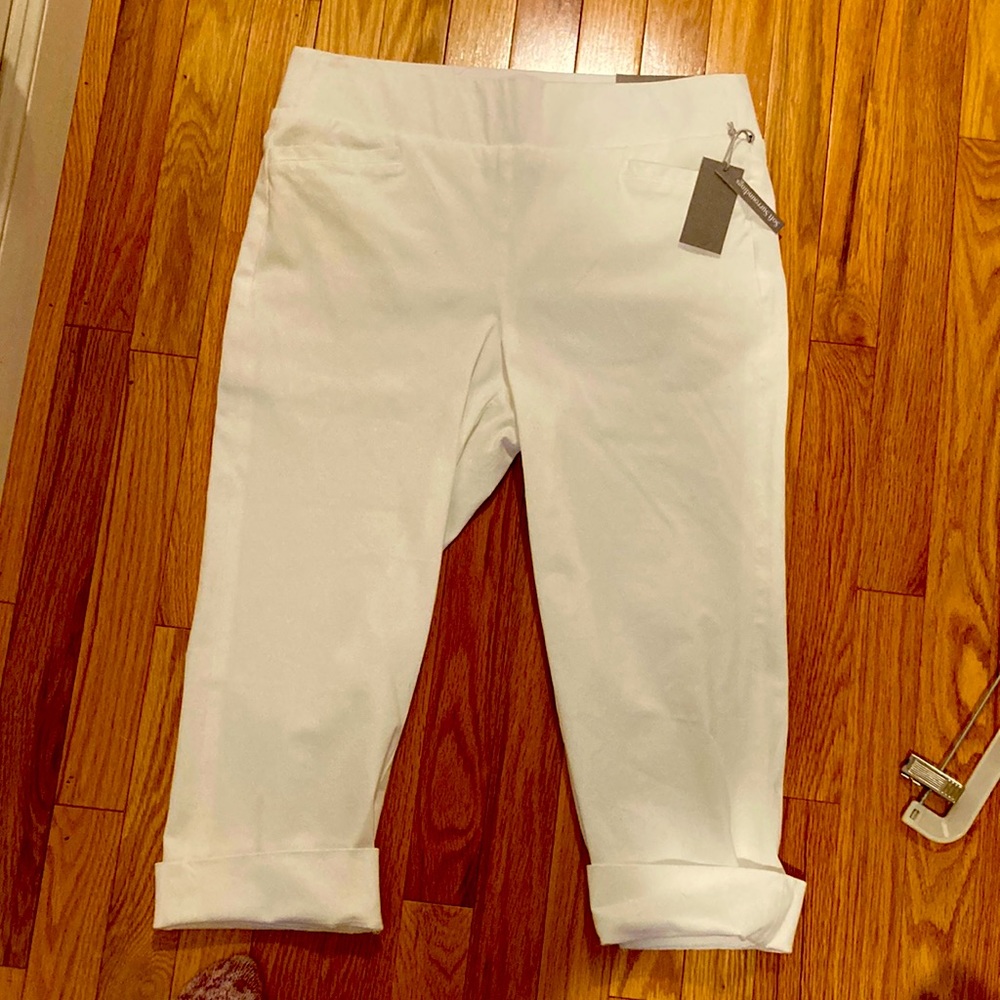 Soft surroundings white crop pants
